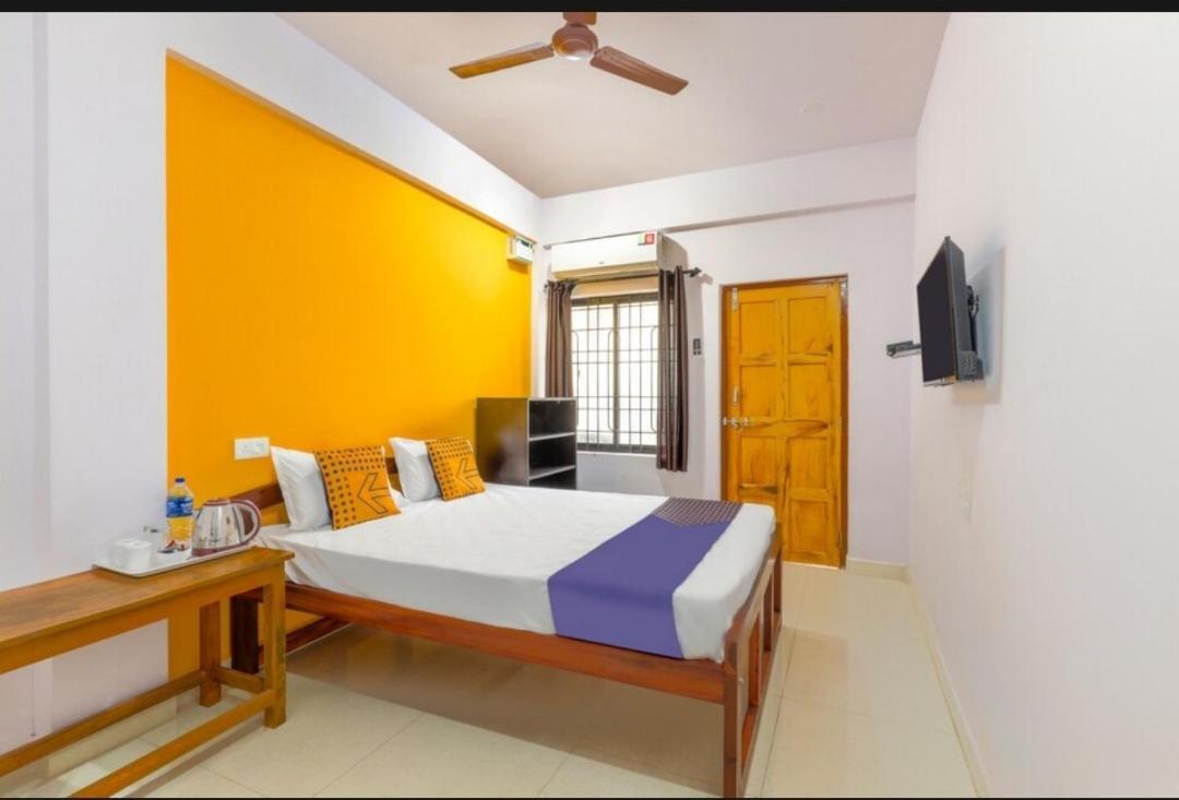 Rishi House Hotel Arambol Exterior foto