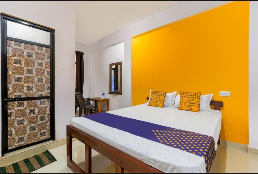 Rishi House Hotel Arambol Exterior foto